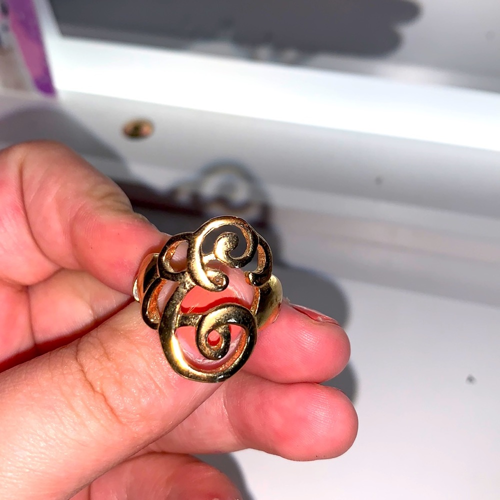 “E” ring